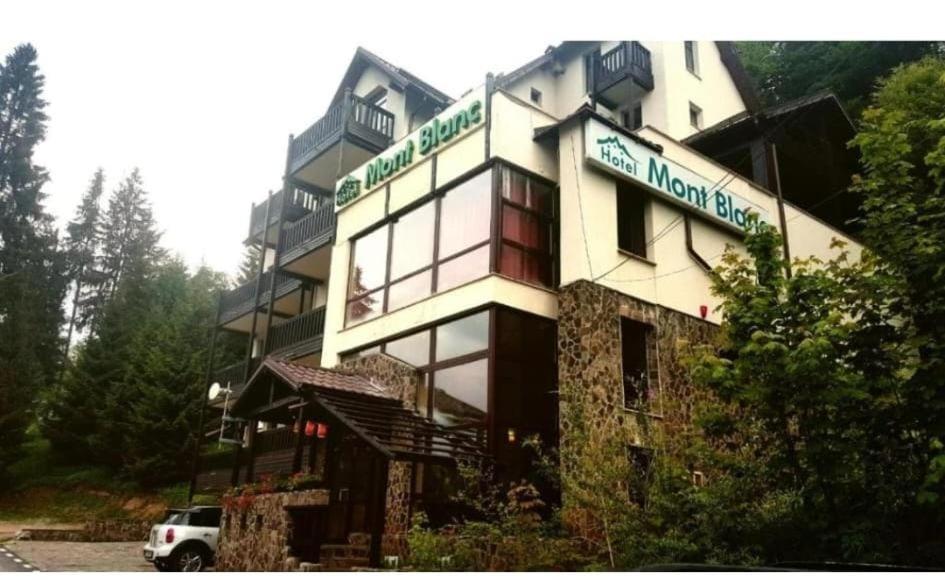 Hotel Mont Blanc Predeal Exterior foto